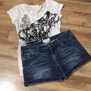 Maurices shorts and burnt tee